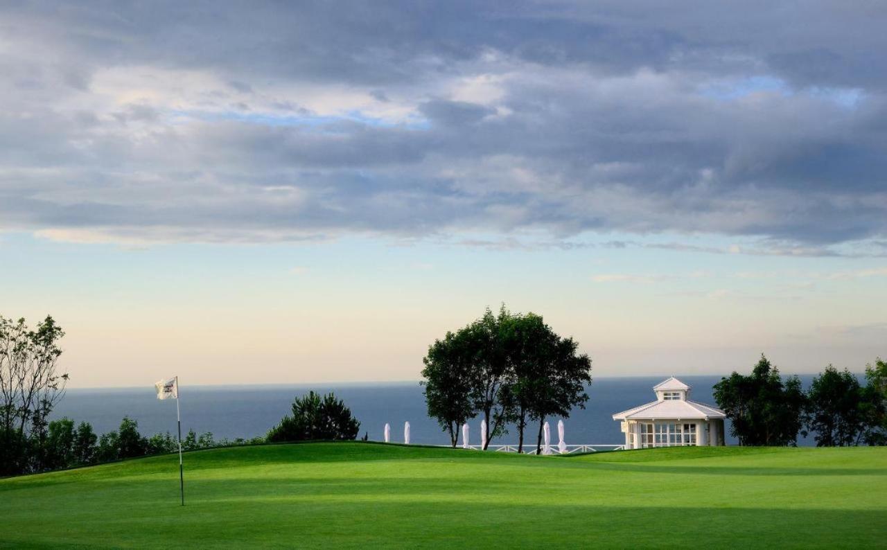 Luxury Lighthouse Golf Villa Balcic Exterior foto